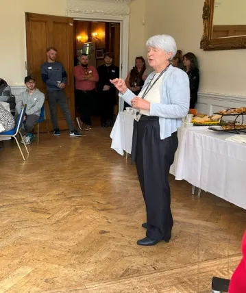Pauline Knutton Alumni